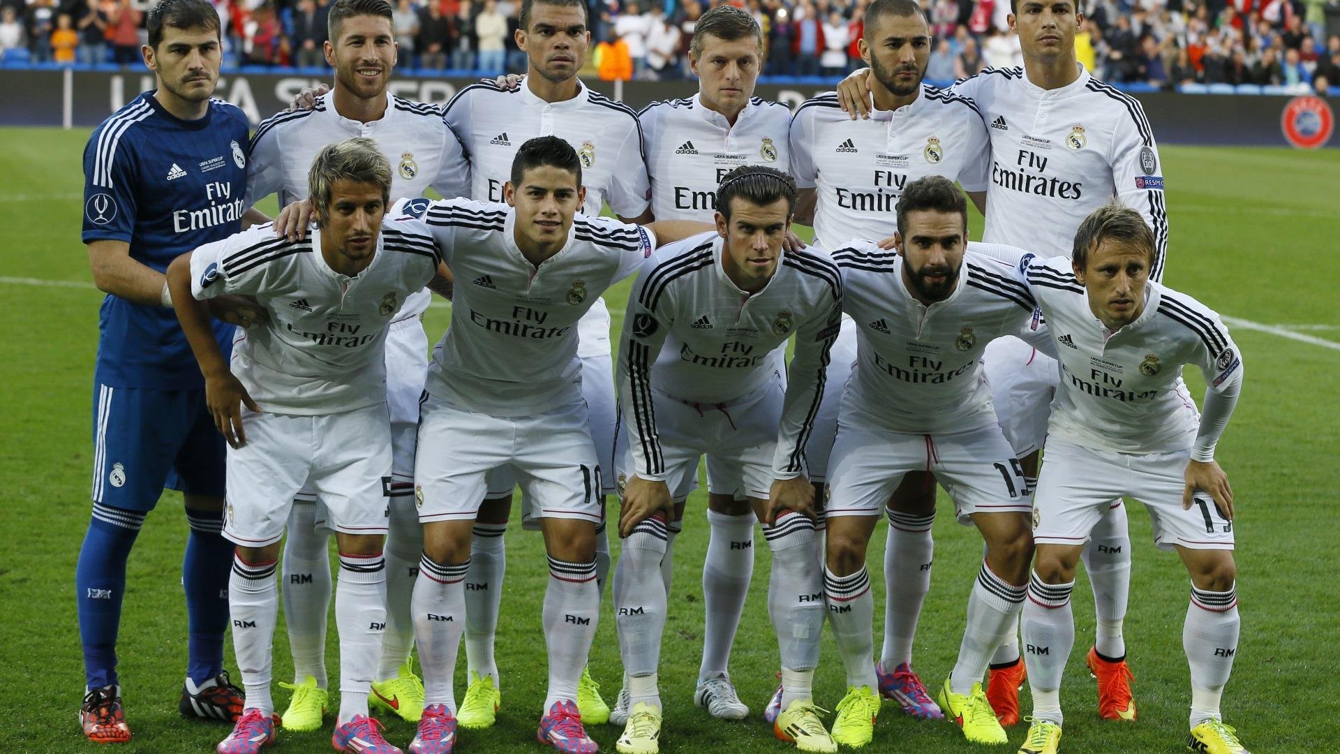 世界杯与欧冠联合开设官方青少年足球营 培养下一代球星